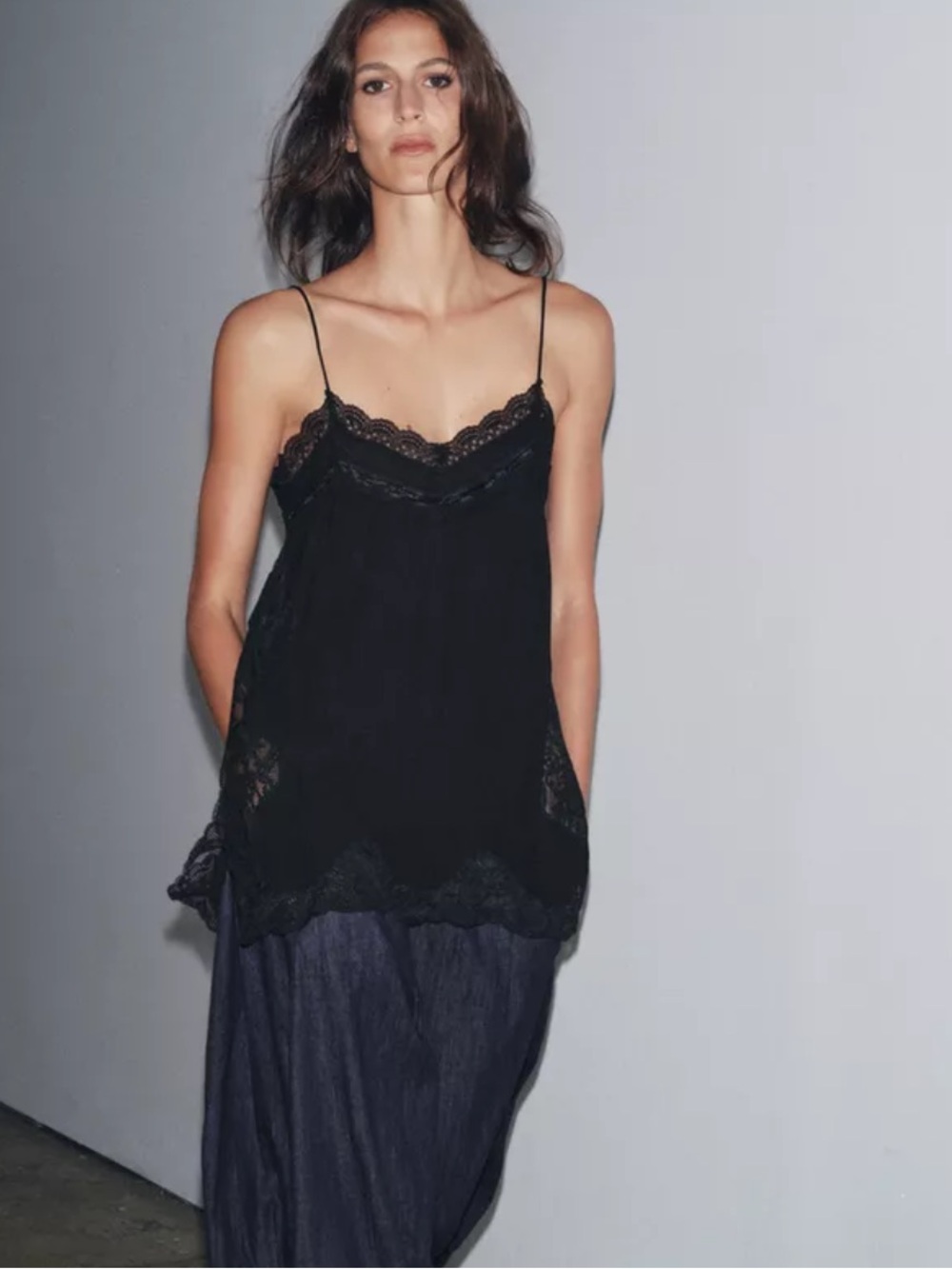 Zara NWT black lace camisole top 5107/285